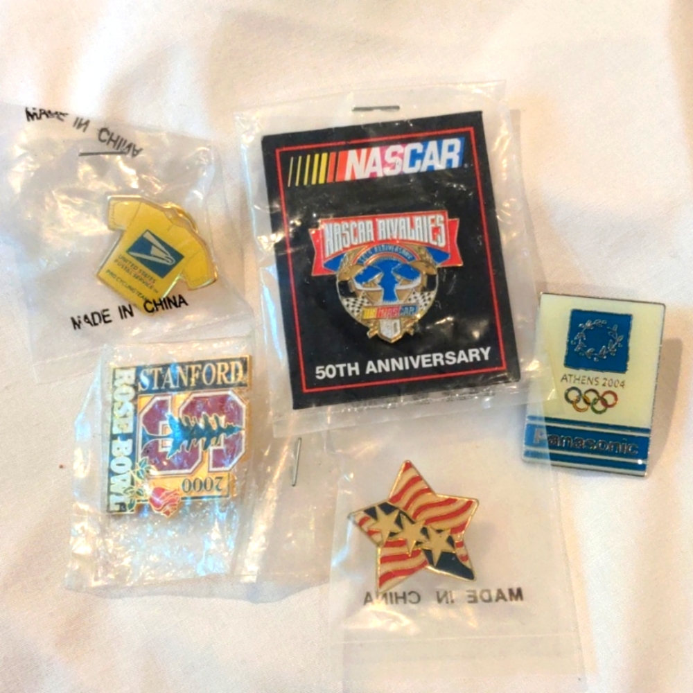 Lot of pins